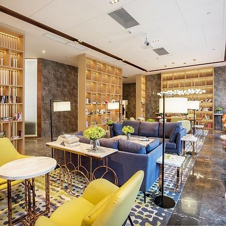 Shenzhen Bantian Huaweizhongcheng Atour Hotel ภายนอก รูปภาพ