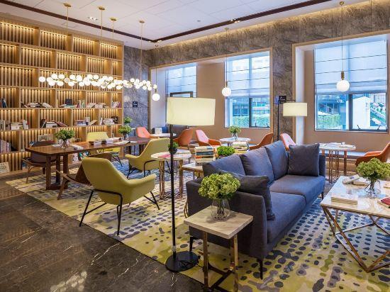 Shenzhen Bantian Huaweizhongcheng Atour Hotel ภายนอก รูปภาพ